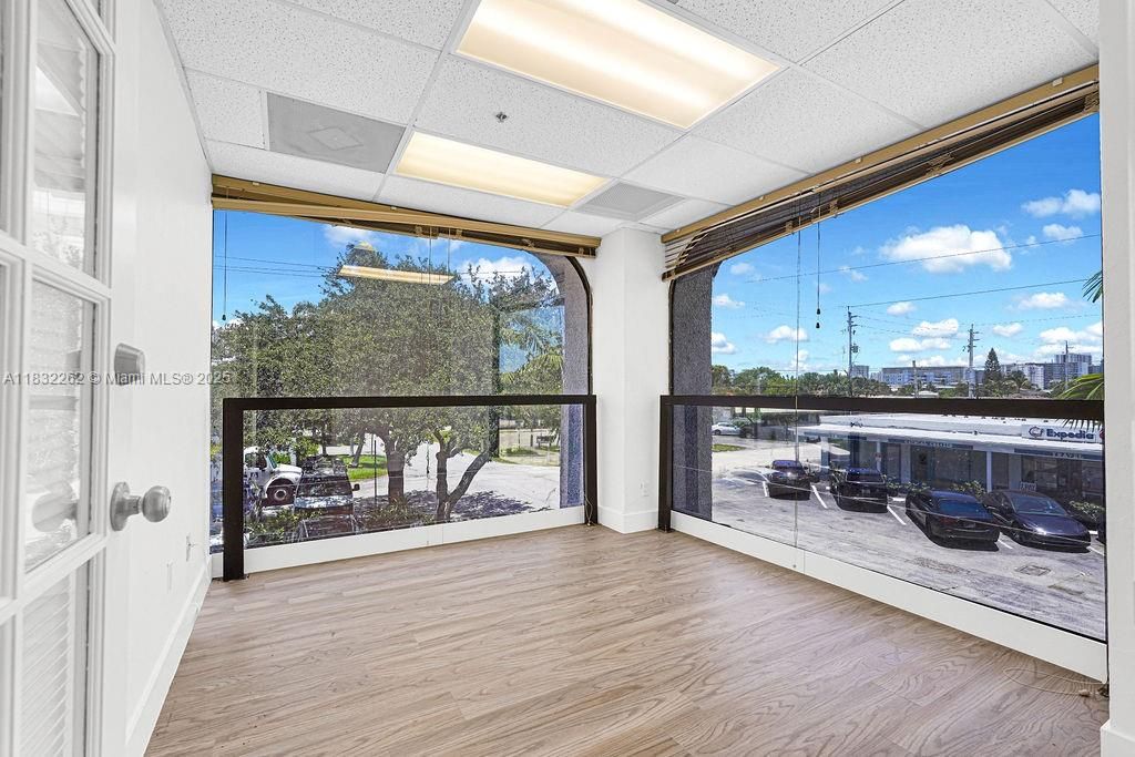 В аренду: $700 (0 спален, 0 ванн, 0 Квадратных фут)