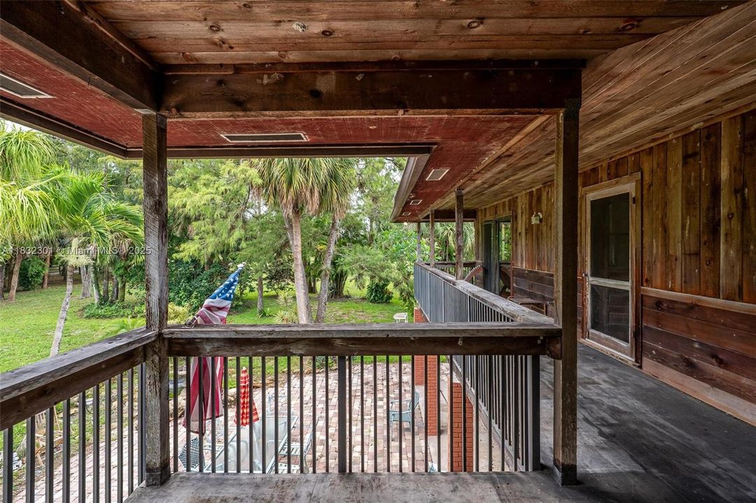 En Venta: $1,500,000 (5 camas, 3 baños, 2722 Pies cuadrados)