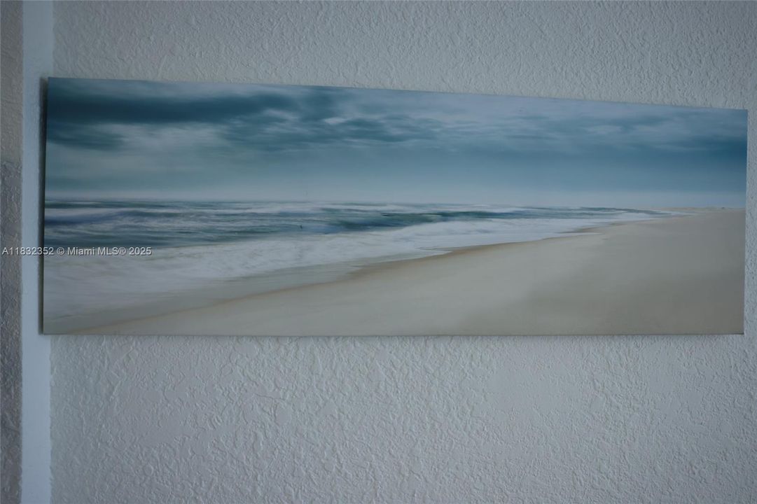 Active With Contract: $3,350 (2 beds, 2 baths, 864 Square Feet)