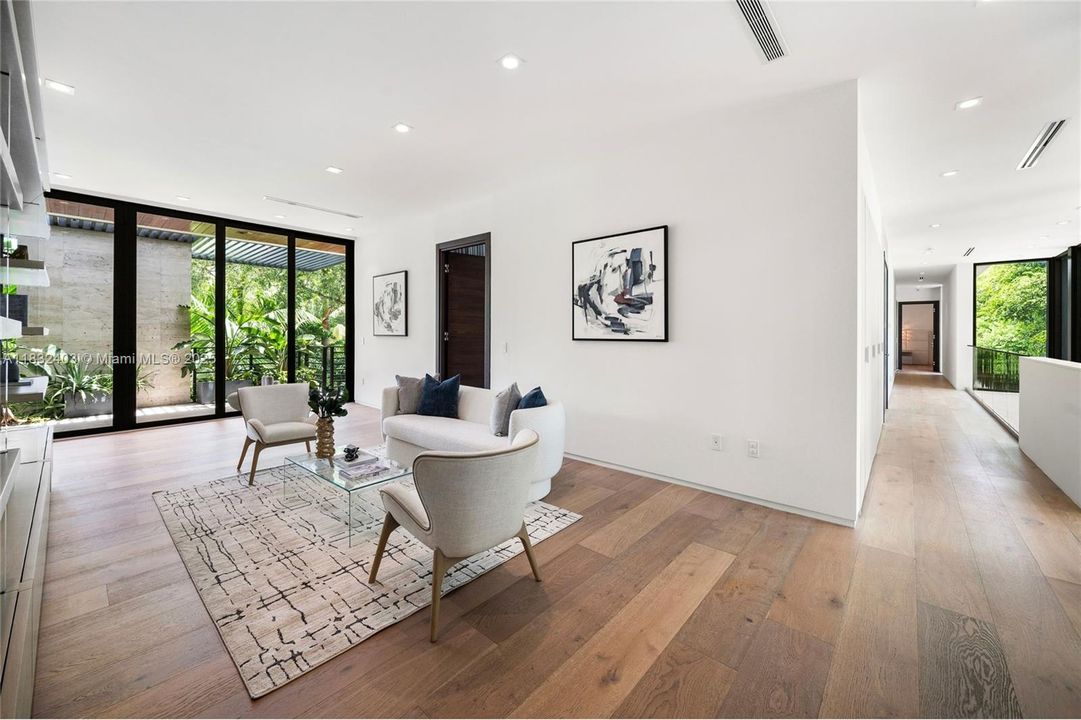 En Venta: $10,900,000 (6 camas, 7 baños, 6265 Pies cuadrados)