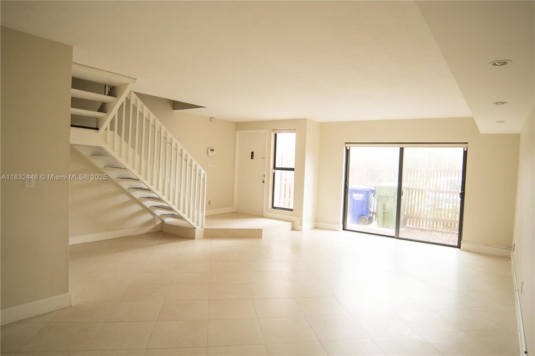 For Sale: $495,000 (3 beds, 2 baths, 1588 Square Feet)