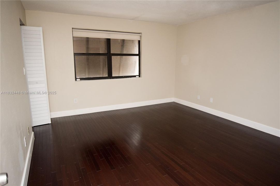 For Sale: $495,000 (3 beds, 2 baths, 1588 Square Feet)