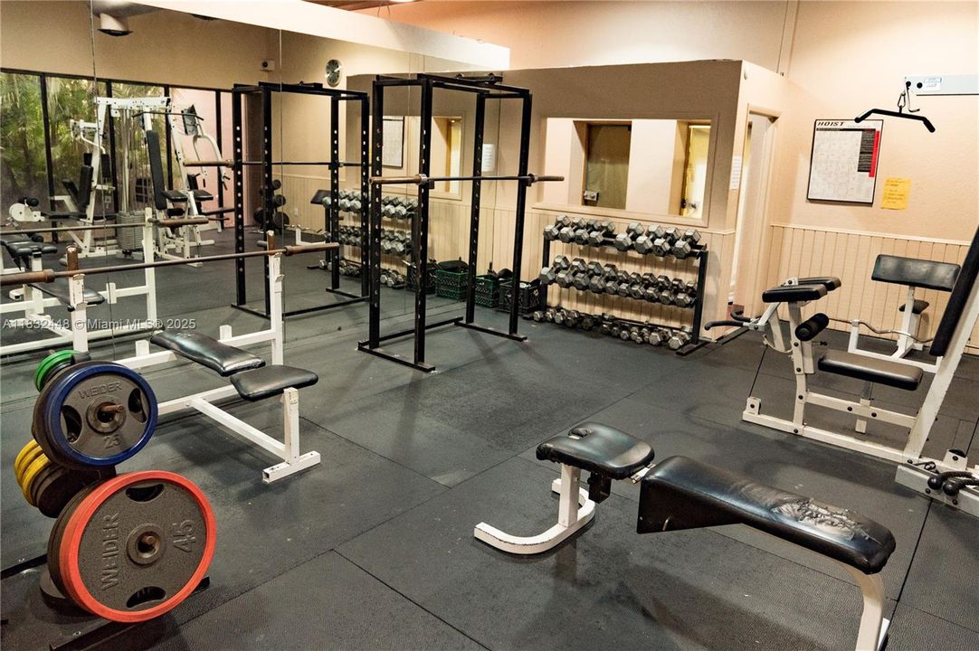 For Sale: $495,000 (3 beds, 2 baths, 1588 Square Feet)