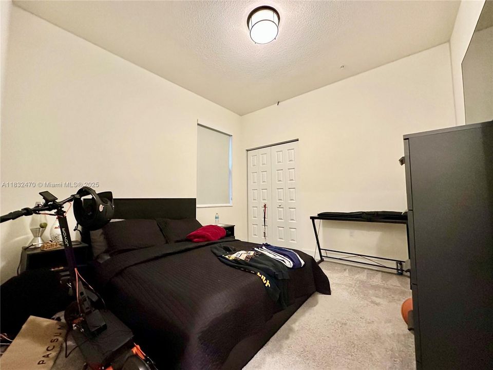 For Sale: $460,000 (3 beds, 2 baths, 1236 Square Feet)