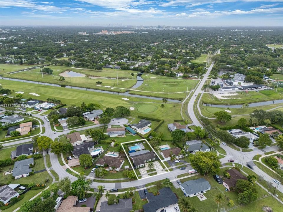 Recently Sold: $1,250,000 (4 beds, 2 baths, 2084 Square Feet)