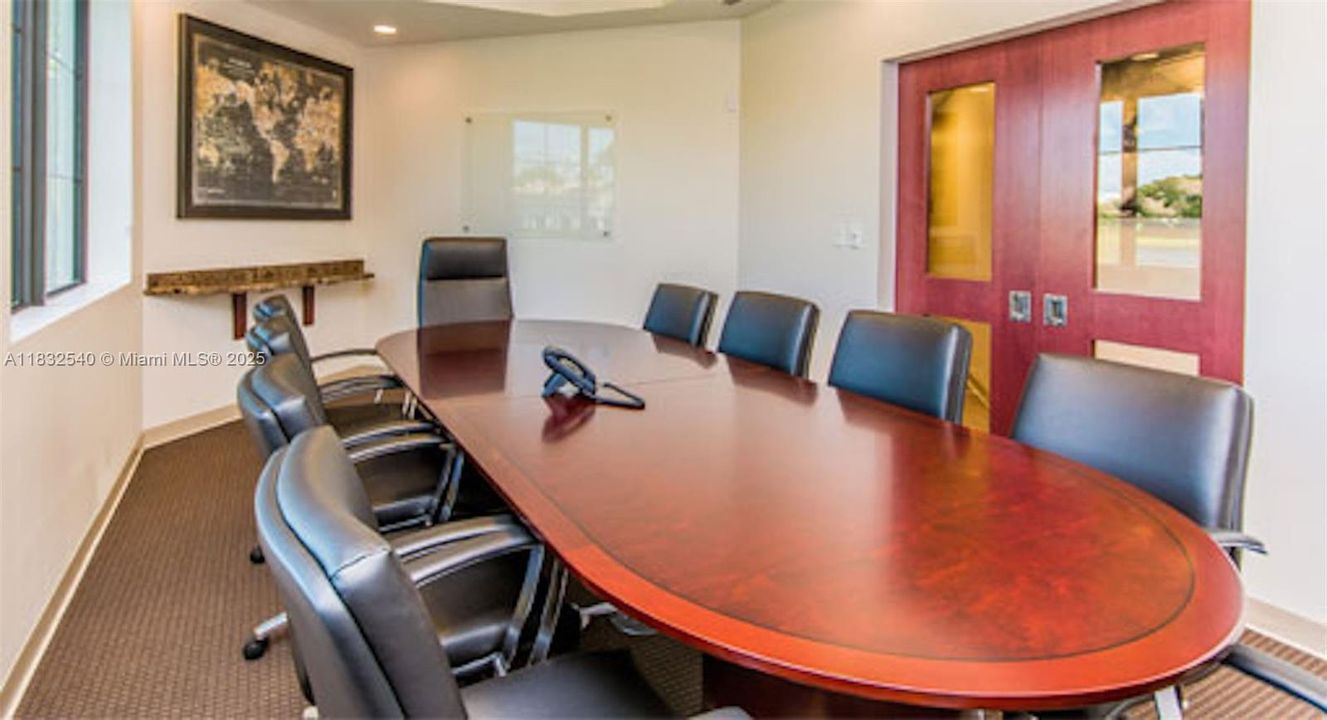 出租: $1,550 (0 贝兹, 0 浴室, 0 平方英尺)