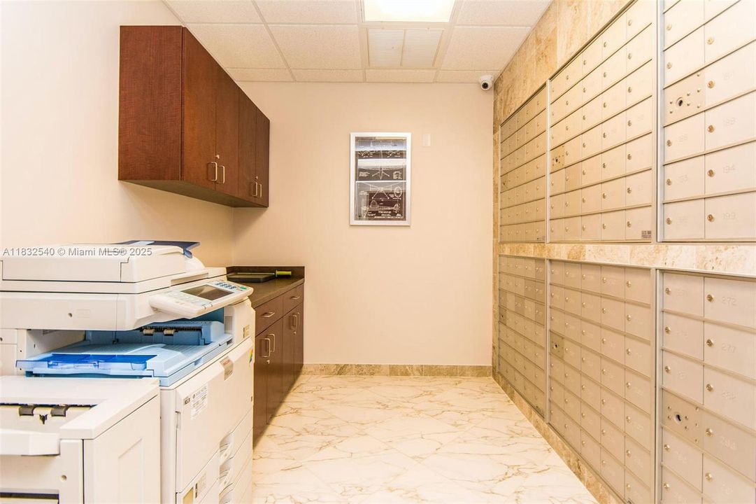 出租: $1,550 (0 贝兹, 0 浴室, 0 平方英尺)