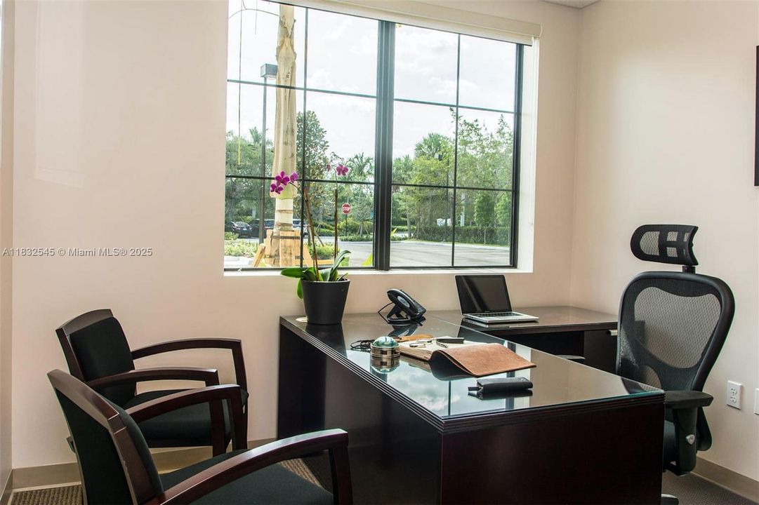 出租: $840 (0 贝兹, 0 浴室, 0 平方英尺)