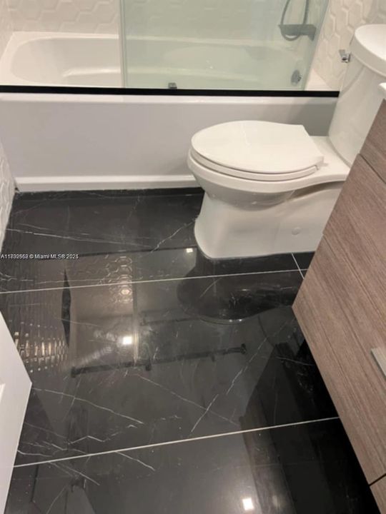 Recently Rented: $3,600 (3 beds, 2 baths, 1481 Square Feet)