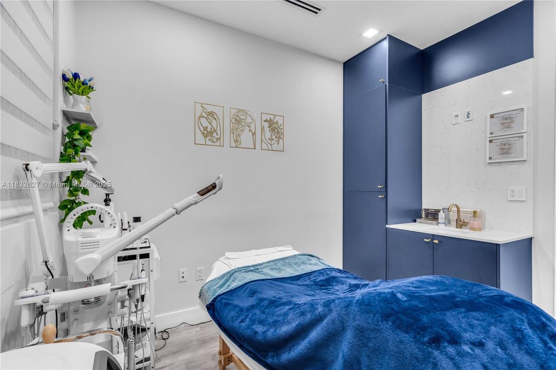 Недавно арендовано: $55 (0 спален, 0 ванн, 0 Квадратных фут)