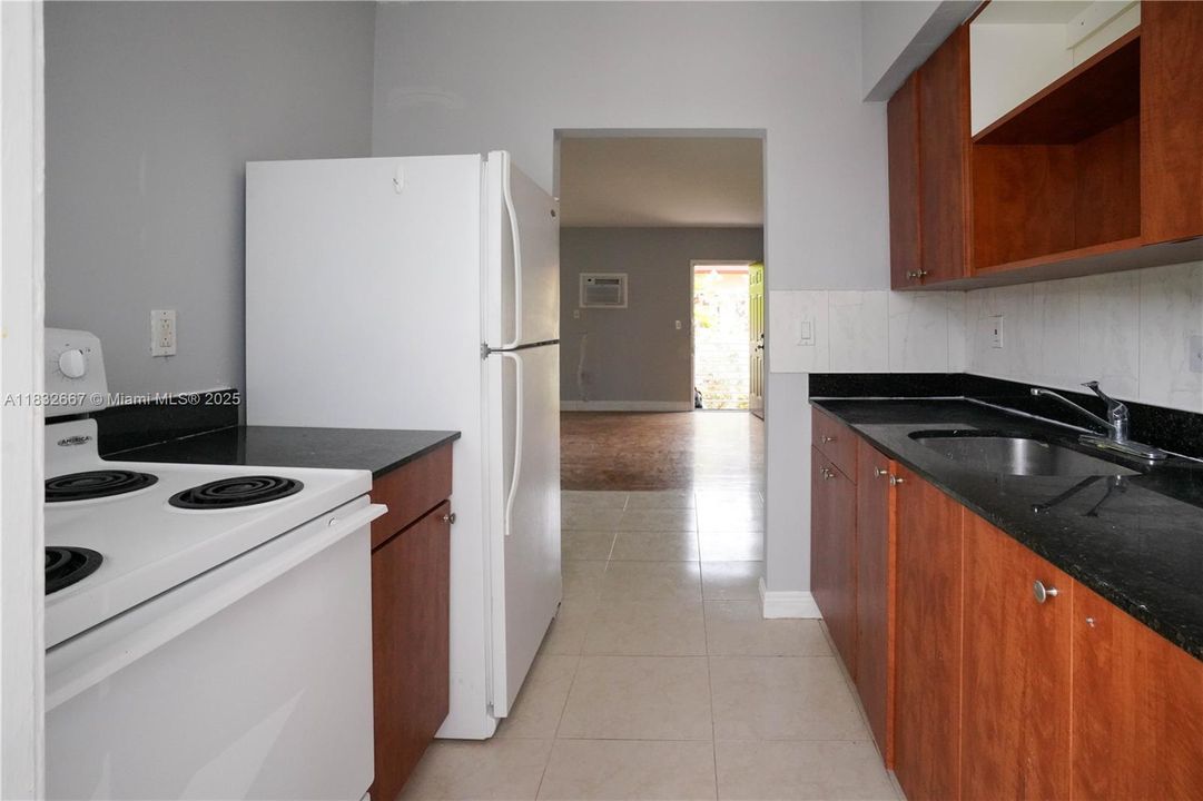 待售: $2,229,900 (0 贝兹, 0 浴室, 5730 平方英尺)