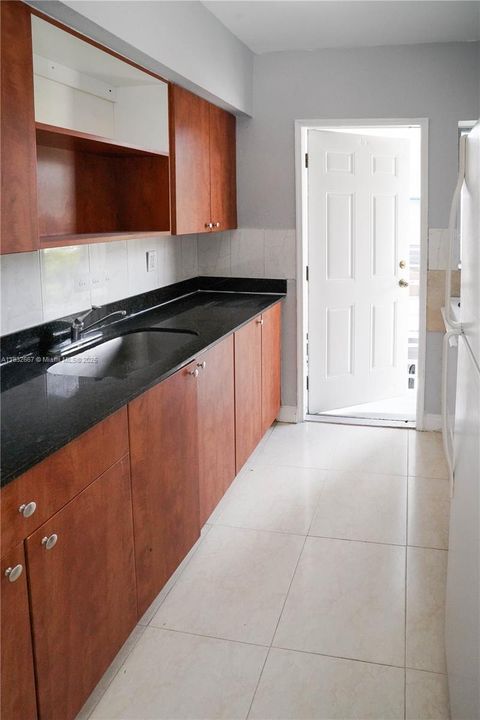 待售: $2,229,900 (0 贝兹, 0 浴室, 5730 平方英尺)