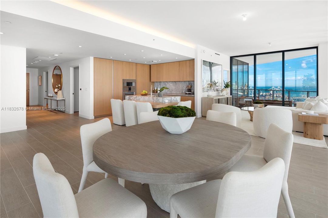 Recently Rented: $40,000 (4 beds, 4 baths, 2615 Square Feet)