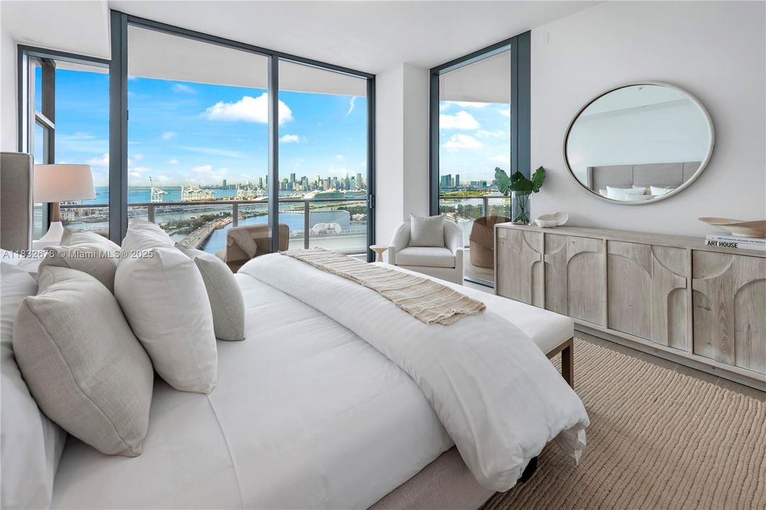 Recently Rented: $40,000 (4 beds, 4 baths, 2615 Square Feet)