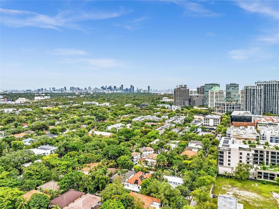 For Sale: $3,100,000 (4 beds, 2 baths, 2056 Square Feet)