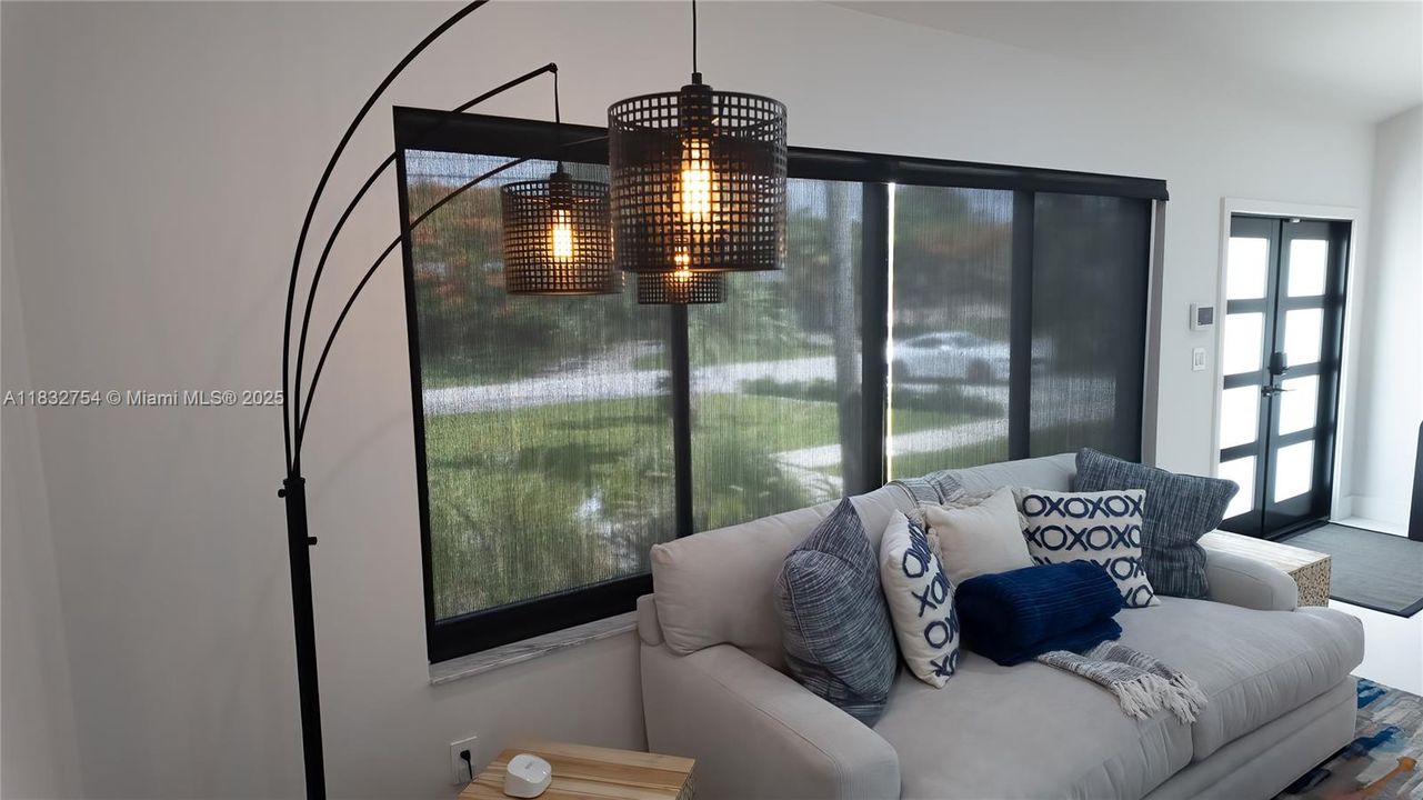 В аренду: $20,000 (4 спален, 4 ванн, 2412 Квадратных фут)