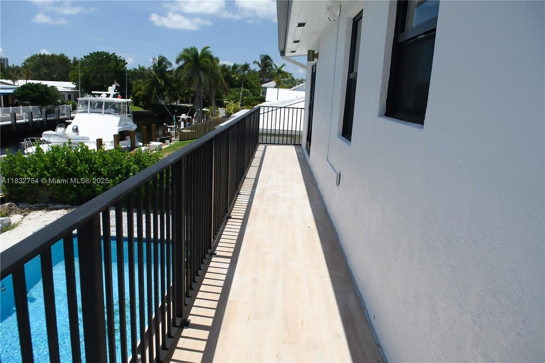 В аренду: $20,000 (4 спален, 4 ванн, 2412 Квадратных фут)