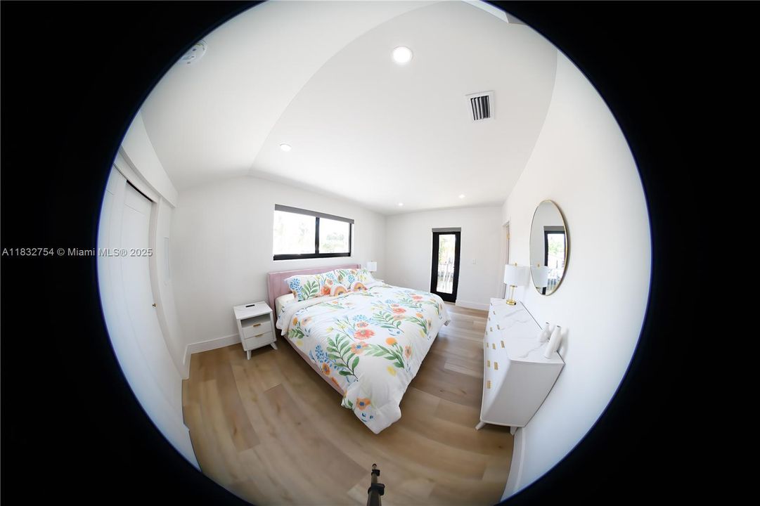 В аренду: $20,000 (4 спален, 4 ванн, 2412 Квадратных фут)