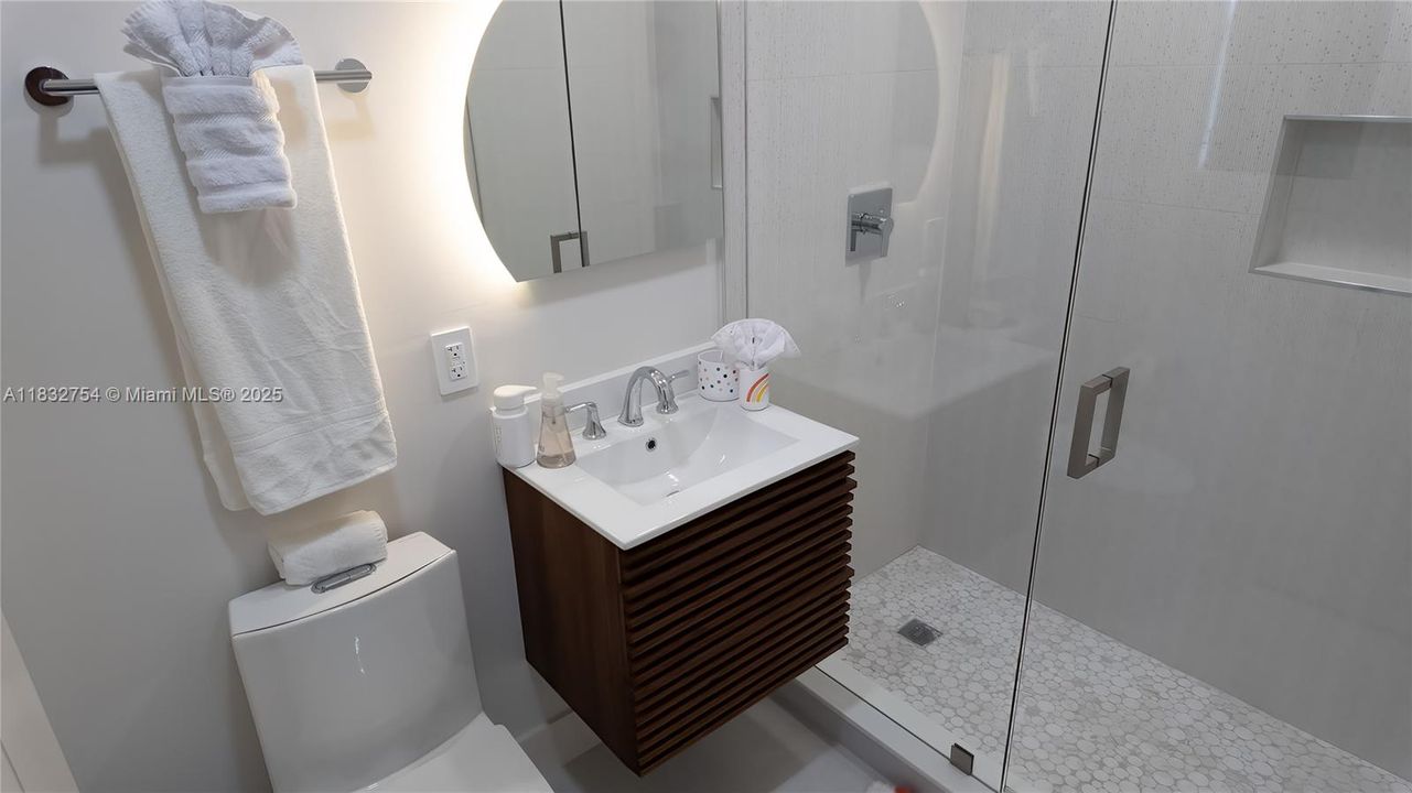 В аренду: $20,000 (4 спален, 4 ванн, 2412 Квадратных фут)