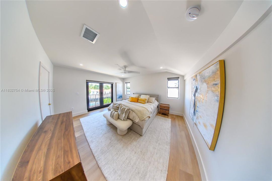 В аренду: $20,000 (4 спален, 4 ванн, 2412 Квадратных фут)