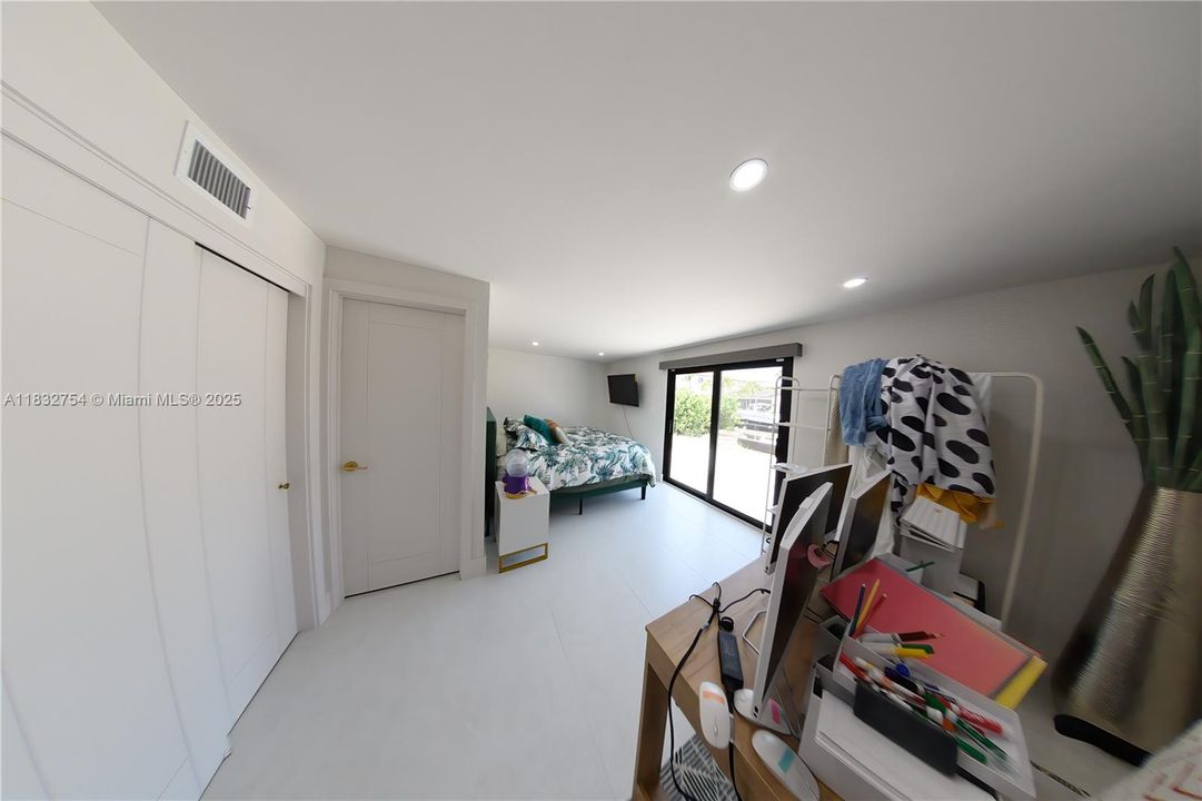 В аренду: $20,000 (4 спален, 4 ванн, 2412 Квадратных фут)