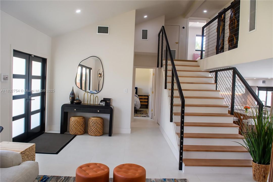 В аренду: $20,000 (4 спален, 4 ванн, 2412 Квадратных фут)