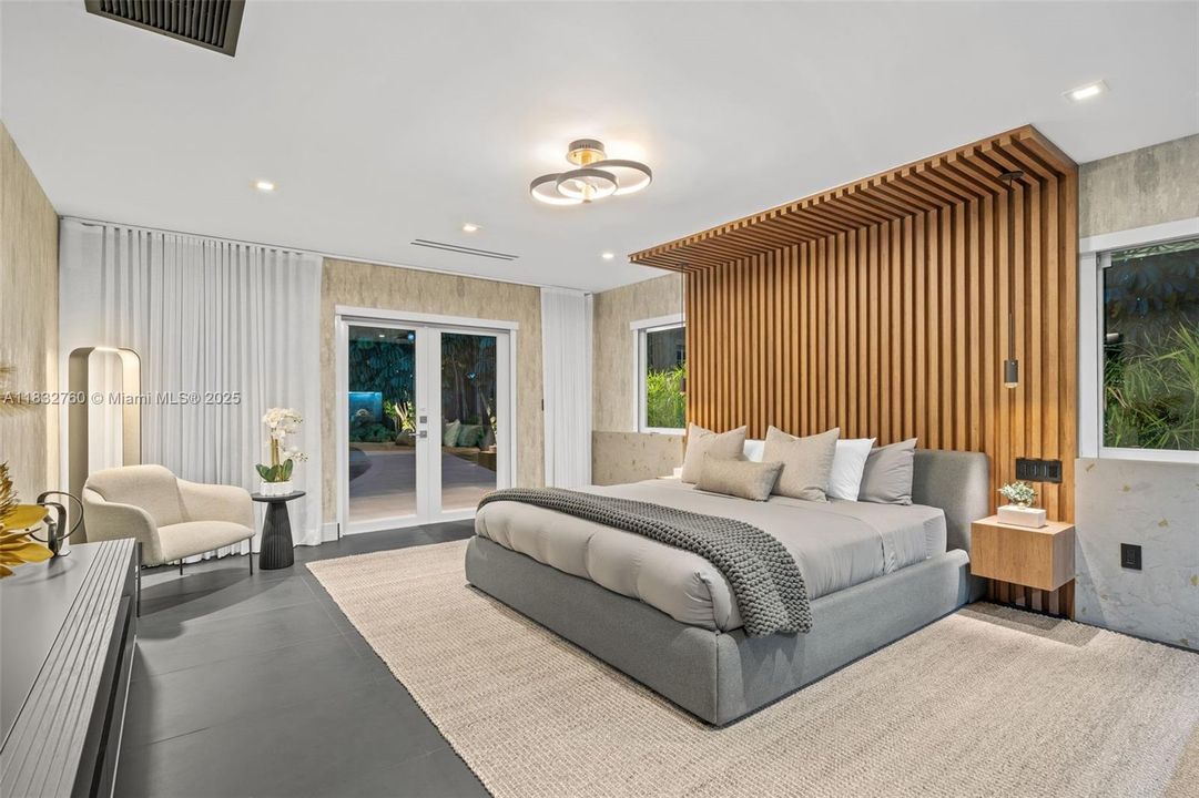 En Venta: $7,500,000 (4 camas, 3 baños, 3180 Pies cuadrados)