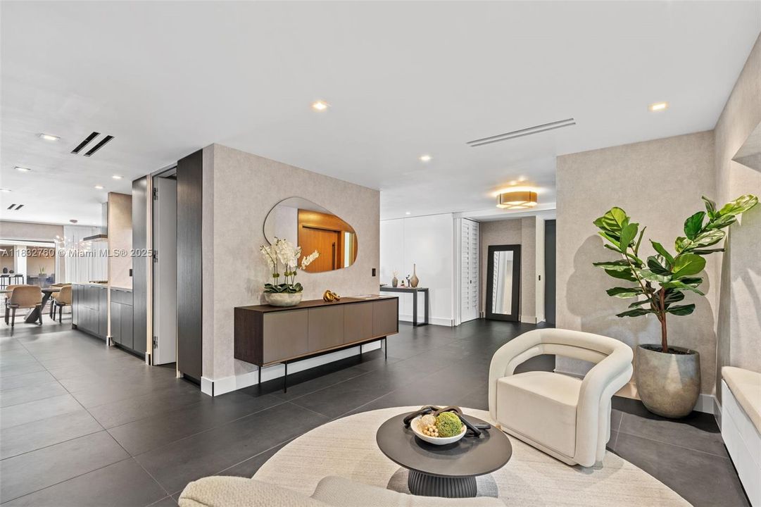 En Venta: $7,500,000 (4 camas, 3 baños, 3180 Pies cuadrados)