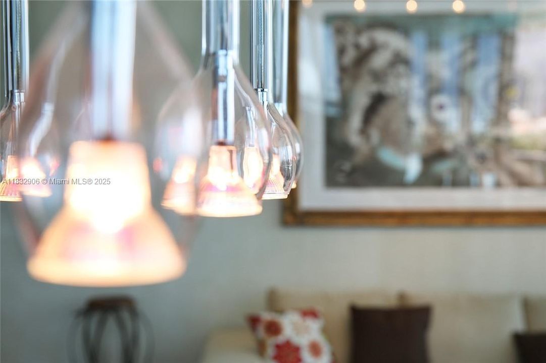 Active With Contract: $18,000 (2 beds, 2 baths, 1591 Square Feet)