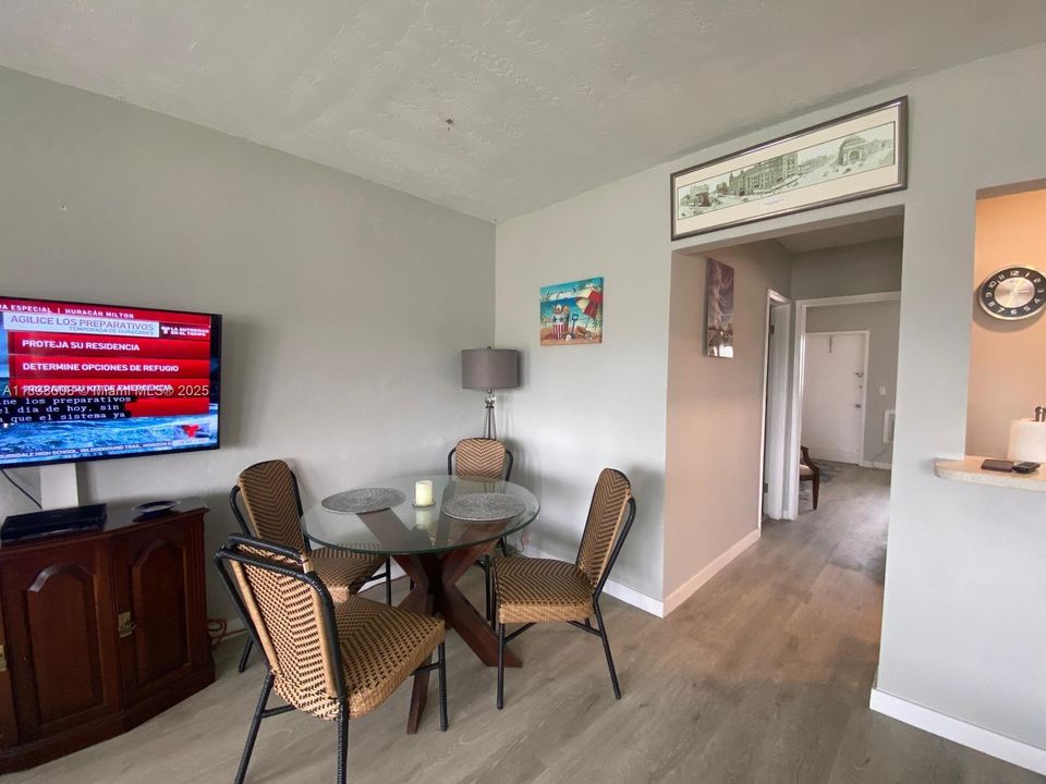 待售: $119,000 (1 贝兹, 1 浴室, 600 平方英尺)