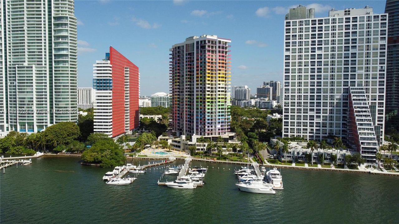 For Sale: $455,000 (0 beds, 1 baths, 717 Square Feet)