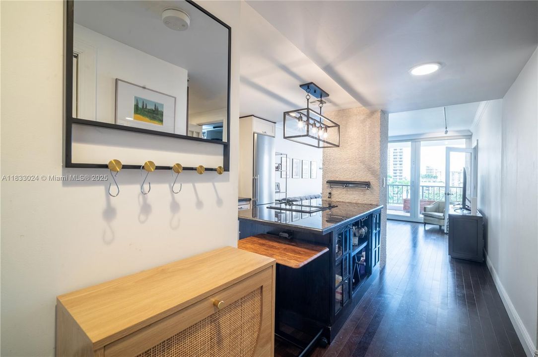 For Sale: $455,000 (0 beds, 1 baths, 717 Square Feet)