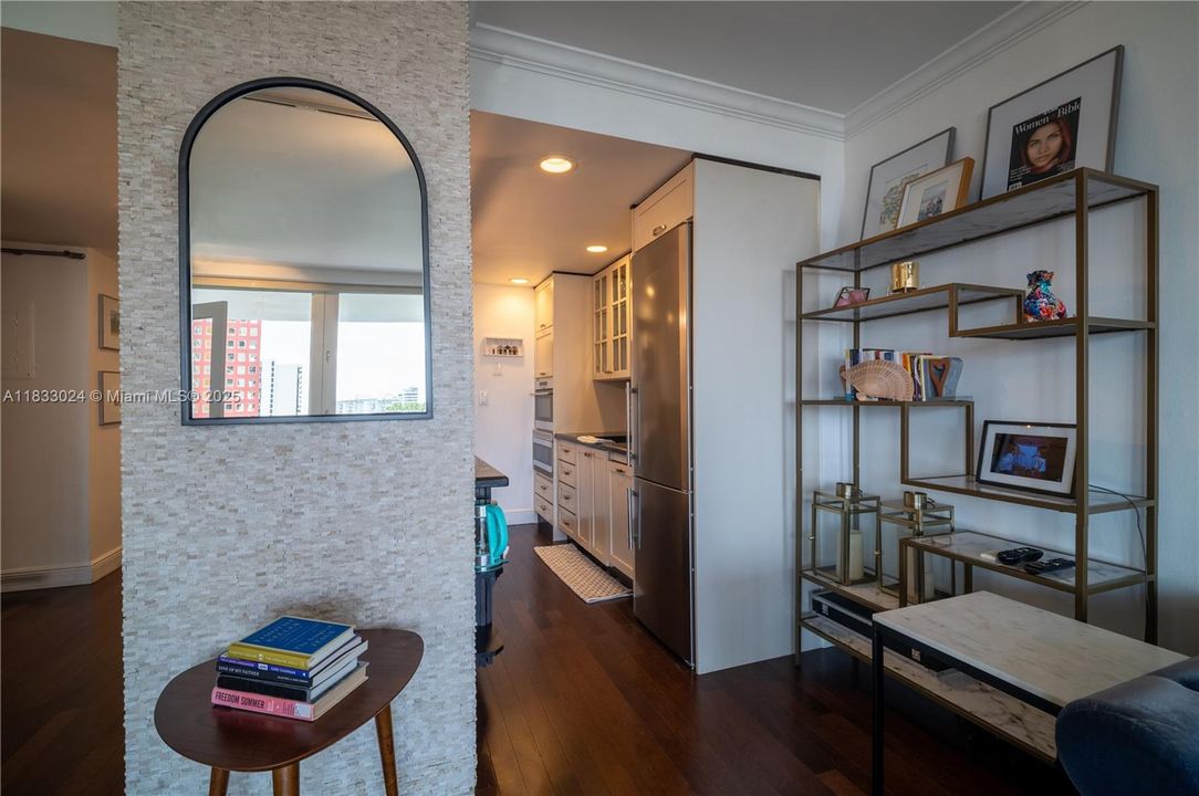 For Sale: $455,000 (0 beds, 1 baths, 717 Square Feet)