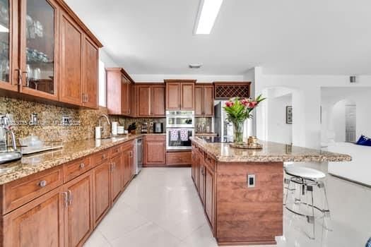 Active With Contract: $885,000 (5 beds, 4 baths, 3202 Square Feet)