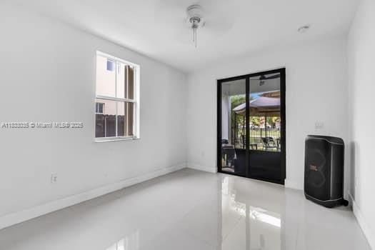 Active With Contract: $885,000 (5 beds, 4 baths, 3202 Square Feet)