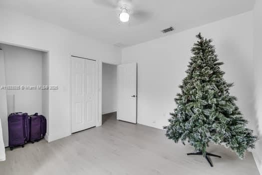 Active With Contract: $885,000 (5 beds, 4 baths, 3202 Square Feet)