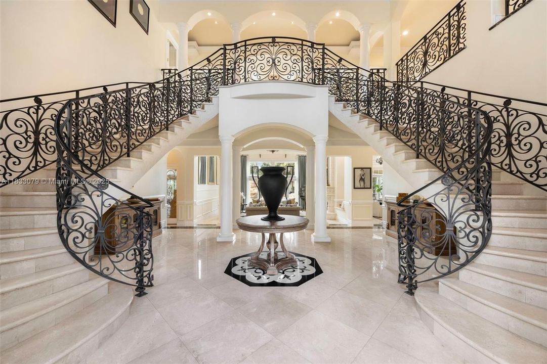 For Sale: $5,499,000 (7 beds, 6 baths, 9792 Square Feet)