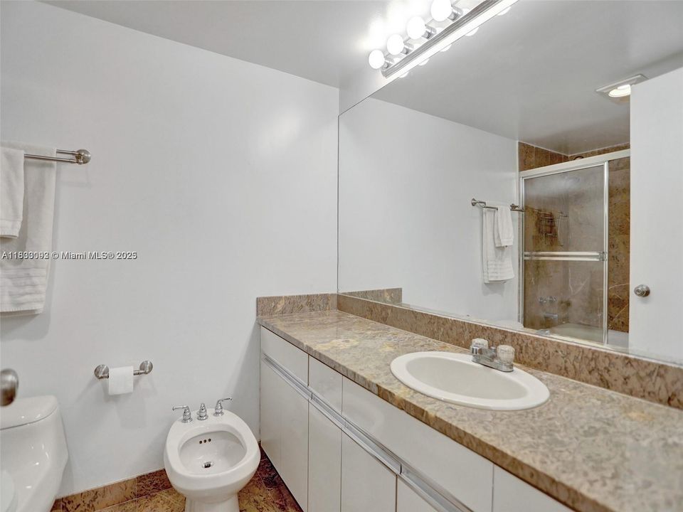 待售: $949,000 (3 贝兹, 2 浴室, 1732 平方英尺)