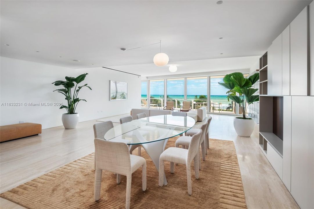 For Sale: $18,750,000 (4 beds, 5 baths, 4323 Square Feet)