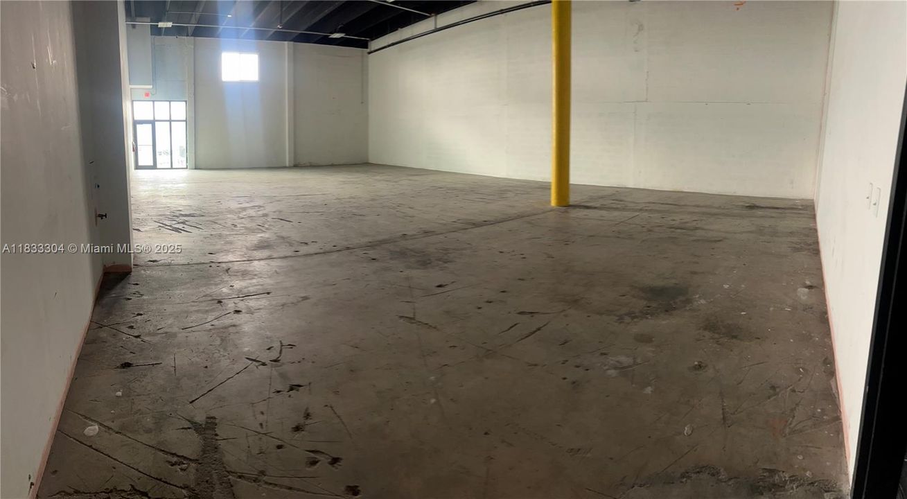 出租: $18 (0 贝兹, 0 浴室, 0 平方英尺)