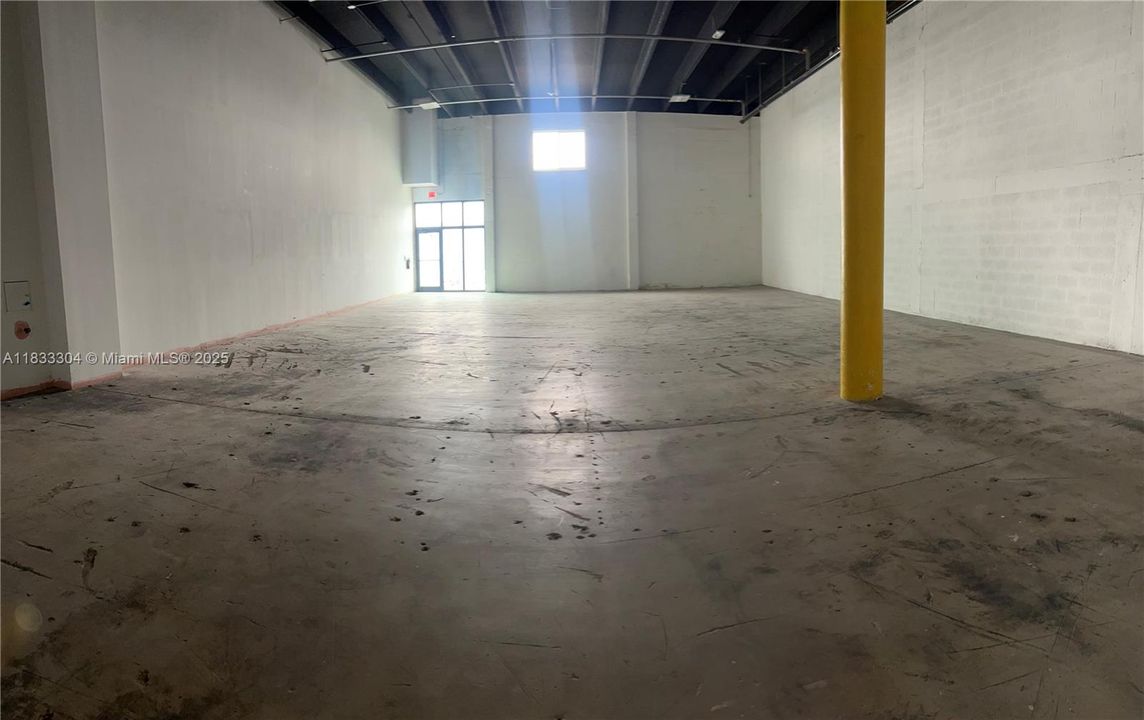 出租: $18 (0 贝兹, 0 浴室, 0 平方英尺)