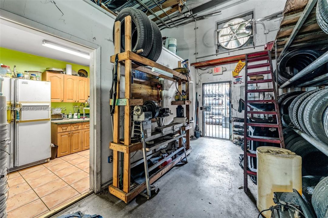 Recently Sold: $3,200,000 (0 beds, 0 baths, 0 Square Feet)