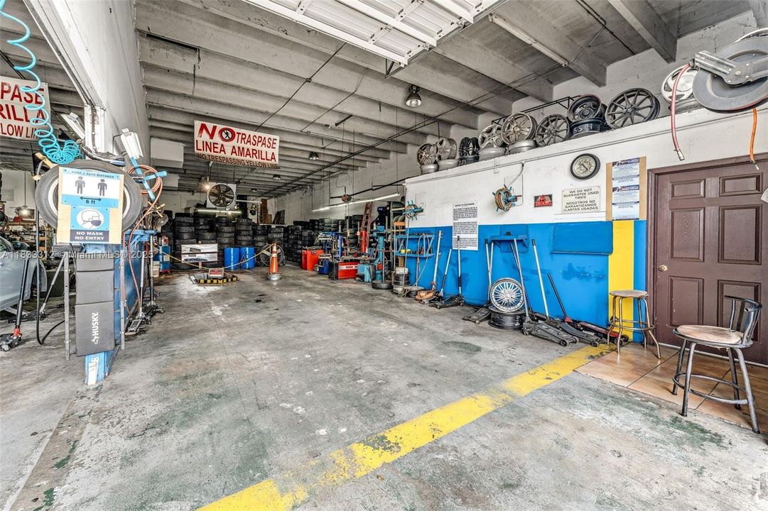 Recently Sold: $3,200,000 (0 beds, 0 baths, 0 Square Feet)