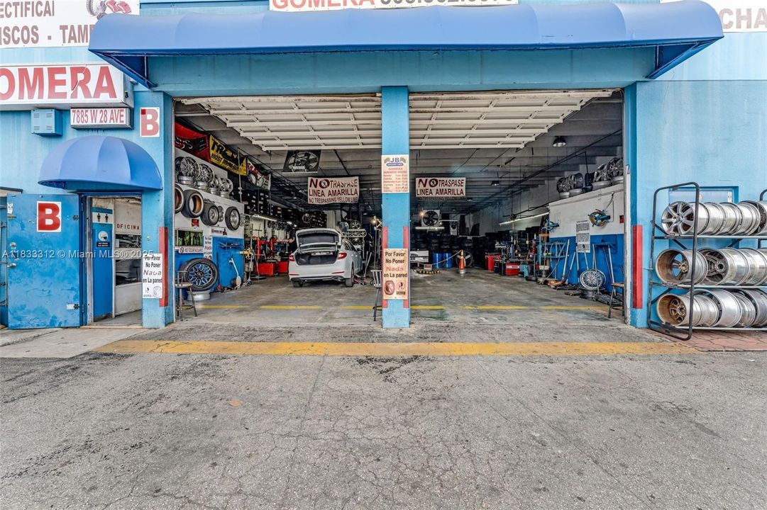 Recently Sold: $3,200,000 (0 beds, 0 baths, 0 Square Feet)