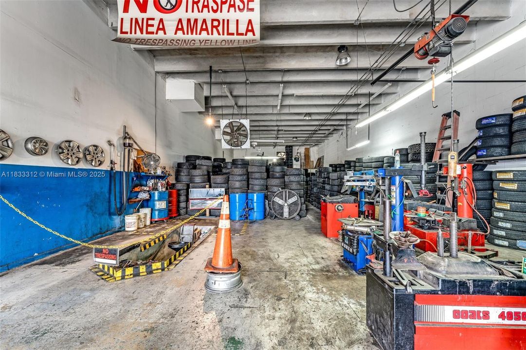 Recently Sold: $3,200,000 (0 beds, 0 baths, 0 Square Feet)