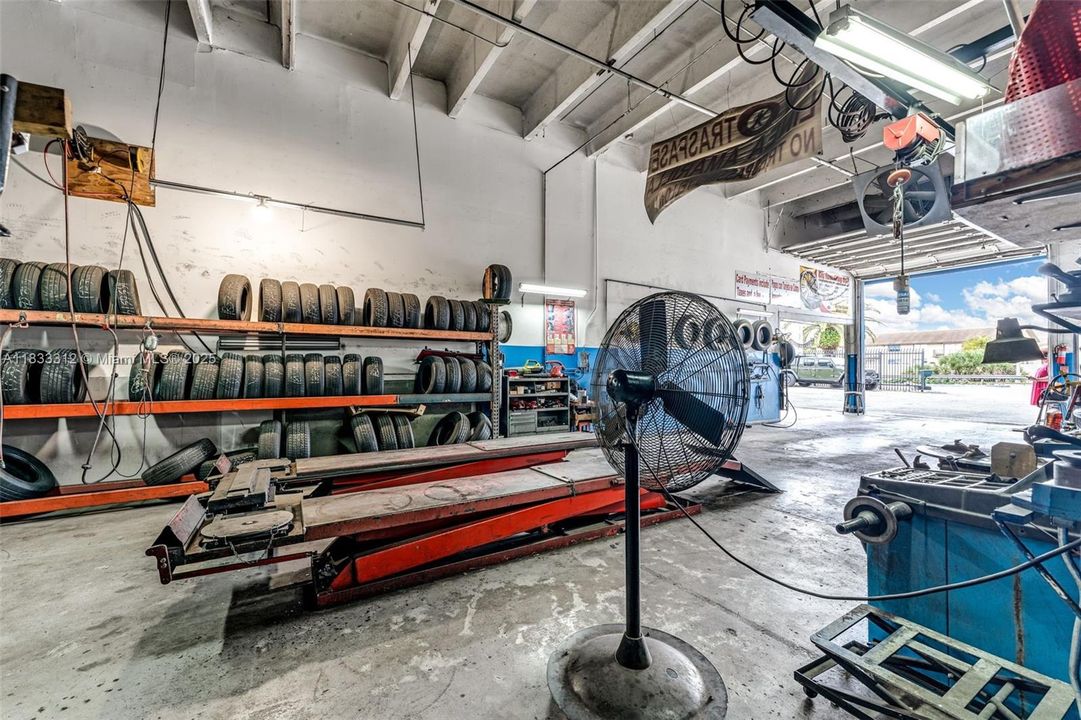 Recently Sold: $3,200,000 (0 beds, 0 baths, 0 Square Feet)