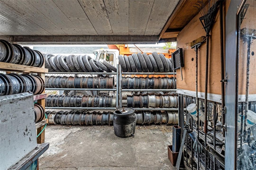 Recently Sold: $3,200,000 (0 beds, 0 baths, 0 Square Feet)