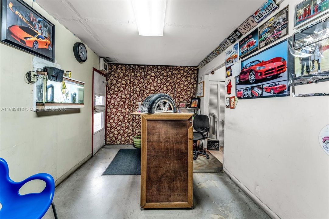 Recently Sold: $3,200,000 (0 beds, 0 baths, 0 Square Feet)