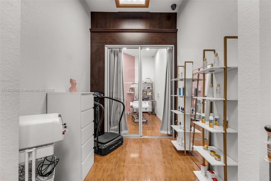 Recently Sold: $3,200,000 (0 beds, 0 baths, 0 Square Feet)