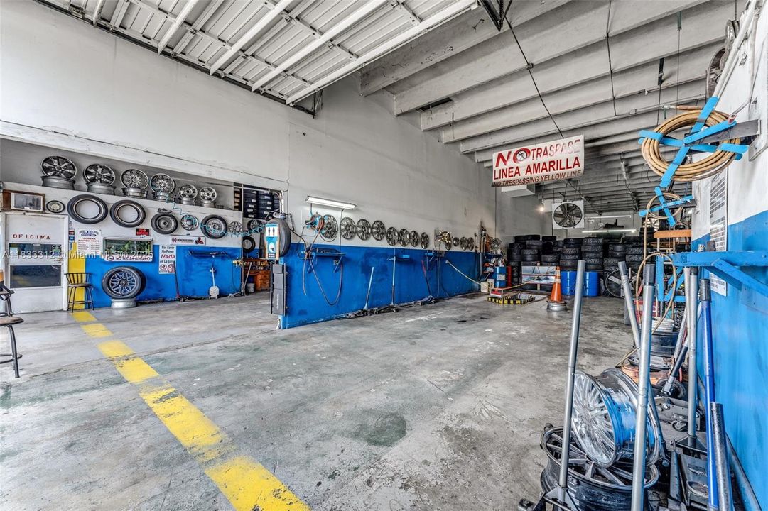 Recently Sold: $3,200,000 (0 beds, 0 baths, 0 Square Feet)